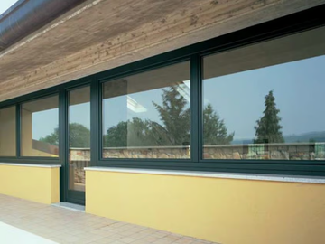 PASSIVE 120 - Aluminium and wood parallel tilt-and-slide door by CARMINATI SERRAMENTI - view 3